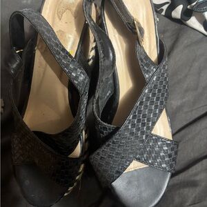 Source Unknown Black Woven Slingback Sandals